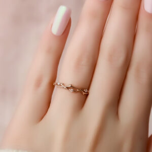 Whispering Vines Ring
