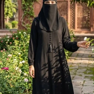 Noir Elegance Tassel Abaya